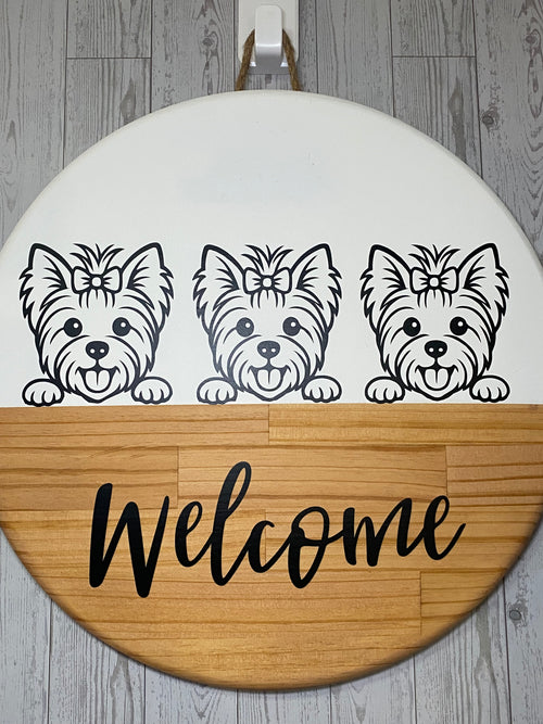 Dog Welcome 18" Door Hanger